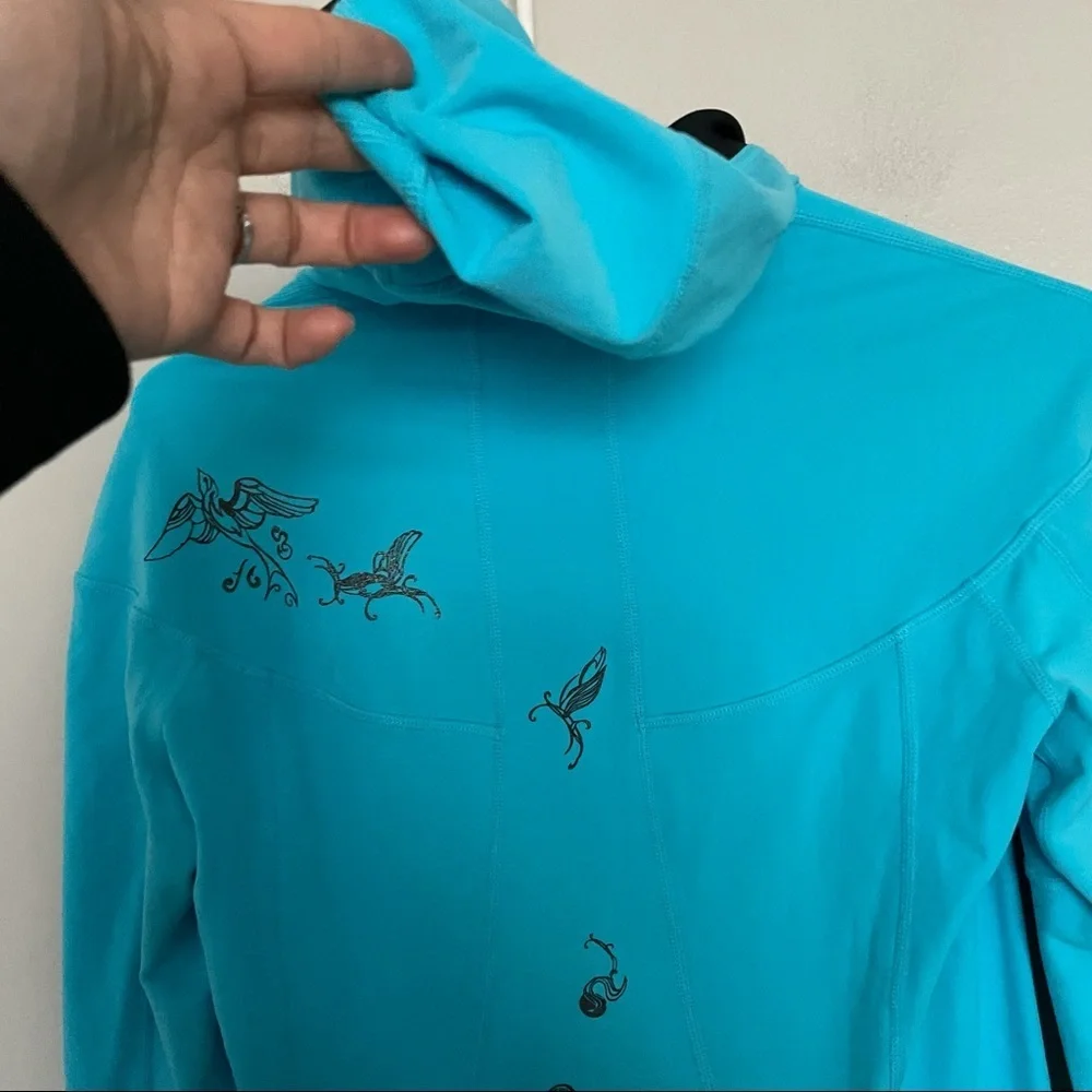 Lululemon sweater - Picture 4 of 8